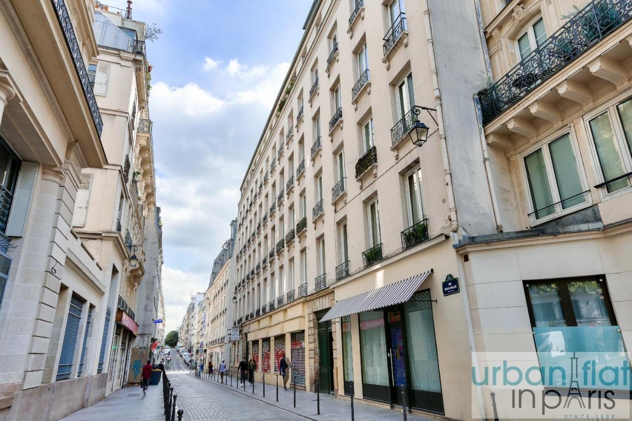 Appartamento Urban Flat 70 - Authentic 3Bdr Parisian Flat Esterno foto